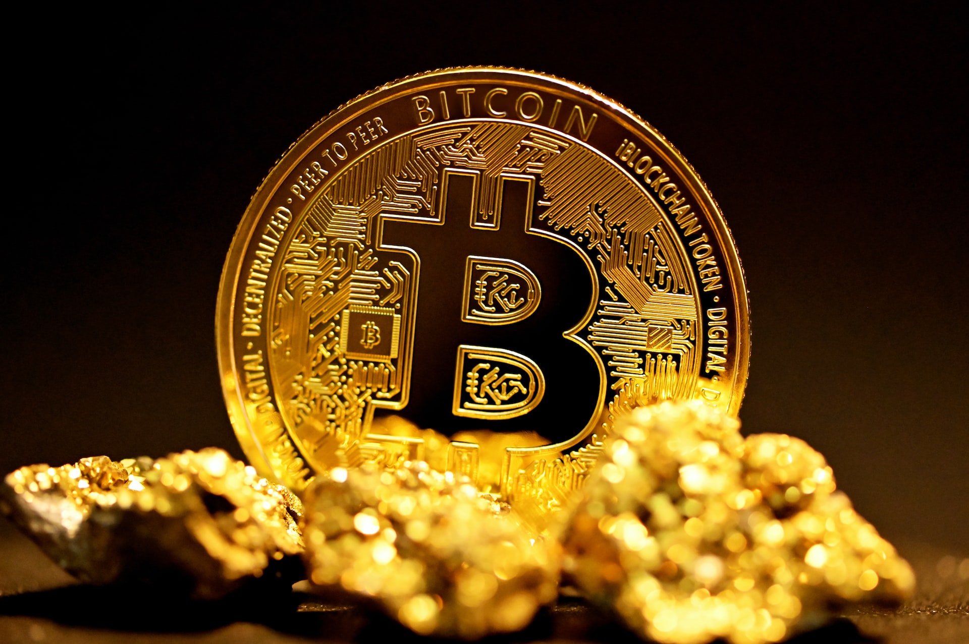 最新消息表示比特币暴跌至25800美元 供应量陷入亏损状态
